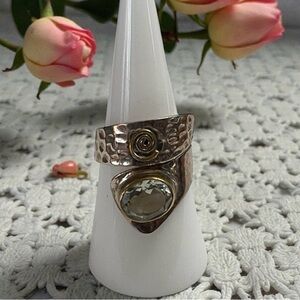 Signed 925 India YS Green Amethyst Bypass Ring – Brass Swirl